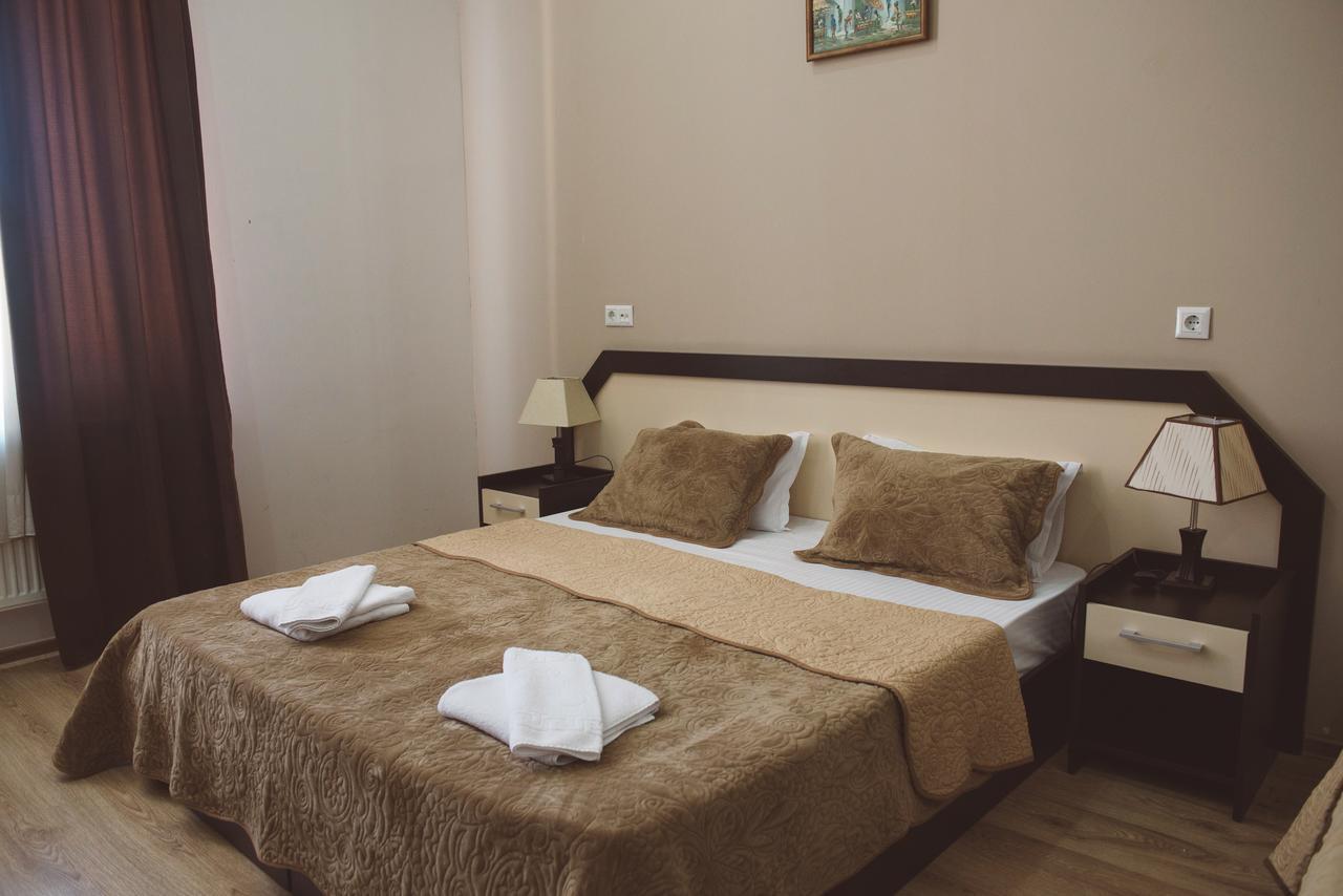 Getaway Hotel Тбілісі Екстер'єр фото